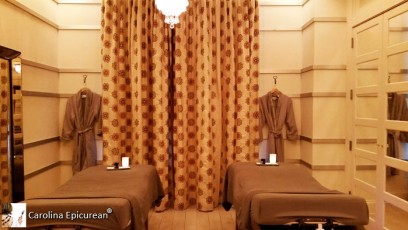 Single and Couples massage rooms are available. Very lux and cozy. Dollywood-DreamMore Resort Spa