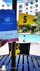 NEW! Pool side dining is now available.  Beer, Wine & Cocktails are also available. Just decide what you want and put the flag up for service! Easy peasy!! Dollywood-DreamMore Resort