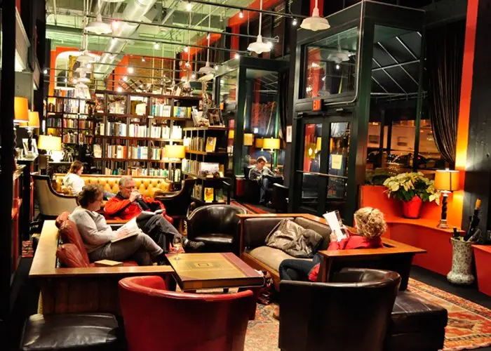 Battery Park Book Exchange and Champagne Bar