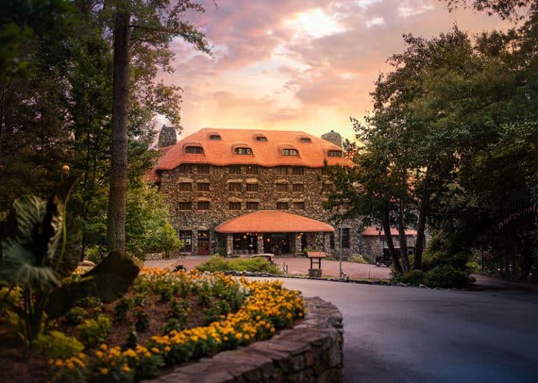 Make Mother’s Day Easy at The Omni Grove Park Inn