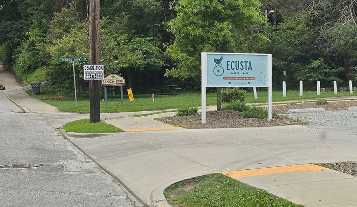 Ecusta Market and Cafe